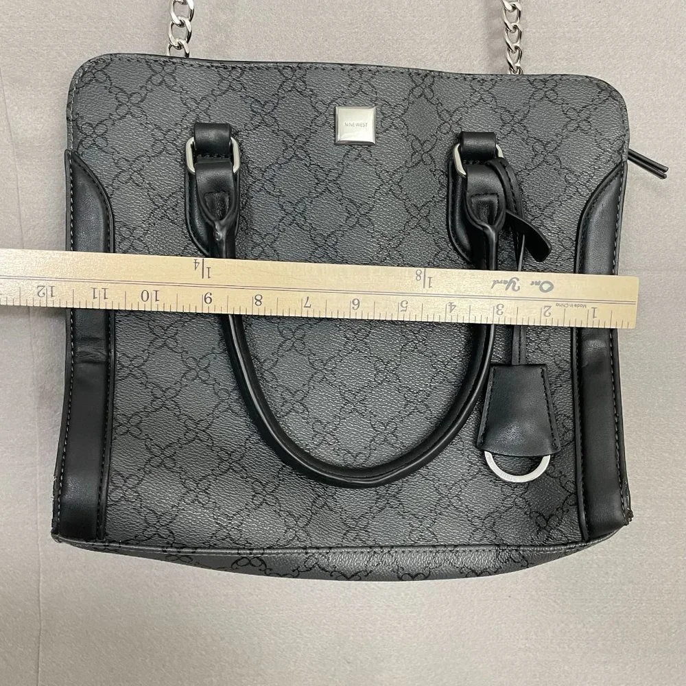 Nine West Handbag / Purse - Chain Strap Black Flat Bottom Bag‎